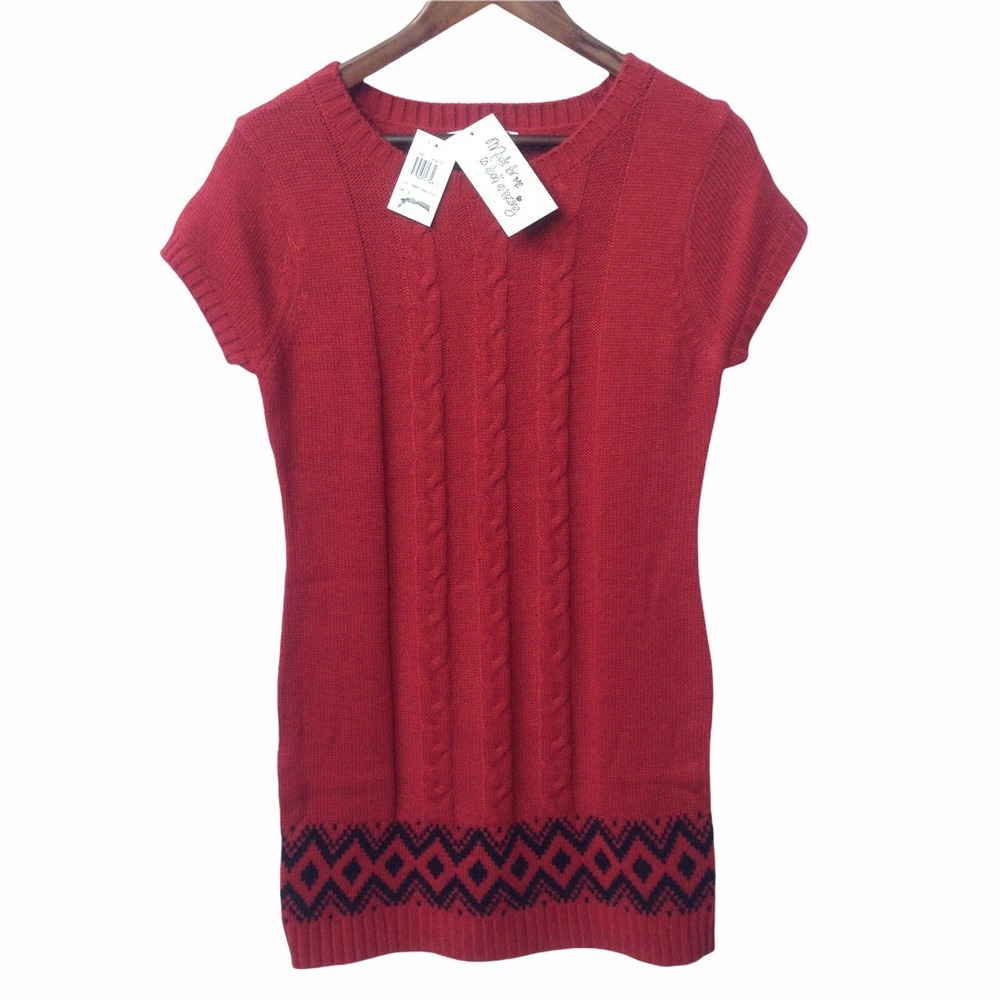 Made For Me To Look Amazing Tunic Women XL Red Cable Knit Short Sleeve NWT